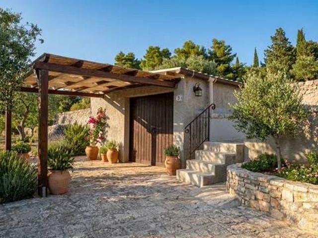 Villa Indipendente in vendita a Puglia, Bari