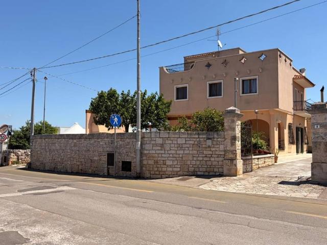 Villa Indipendente in vendita a Puglia, Bari