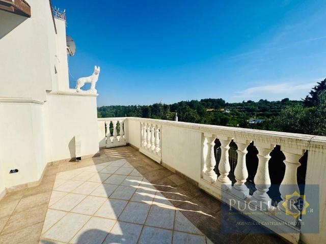Villa Indipendente in vendita a Puglia, Bari