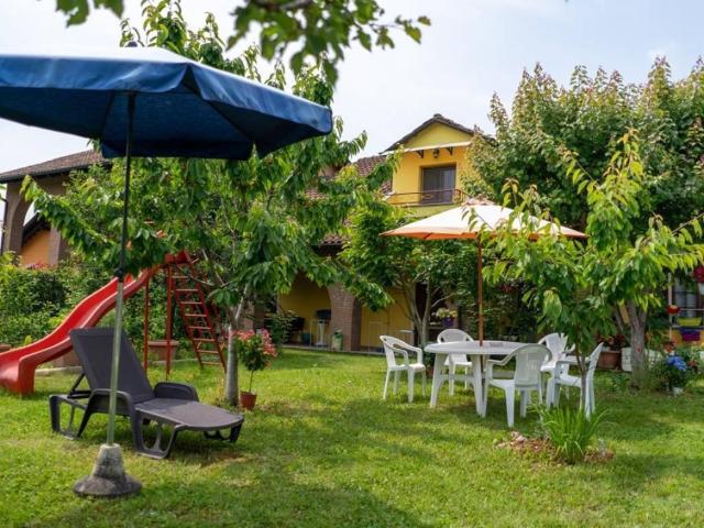 Villa Indipendente in vendita a Quargnento, Alessandria
