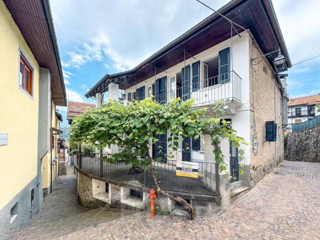 Villa Indipendente in vendita a Piemonte, Verbano-cusio-ossola