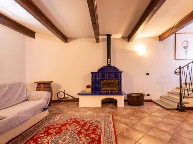 Villa Indipendente in vendita a Cellio con Breia, Piemonte