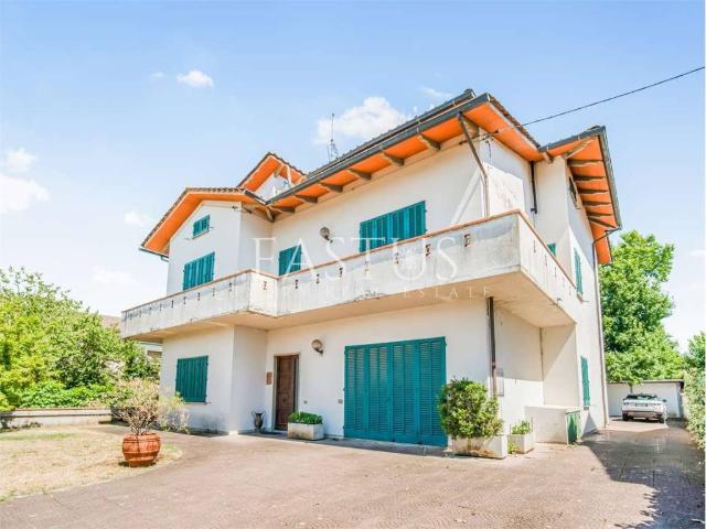 Villa Indipendente in vendita a Campiglio, Quarrata