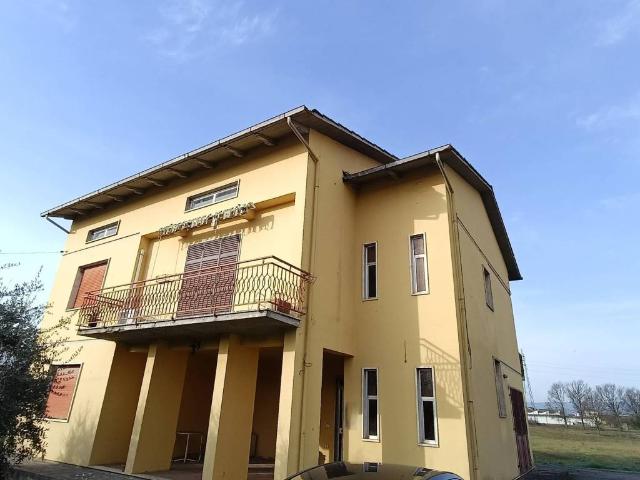 Villa Indipendente in vendita a Olmi, Quarrata