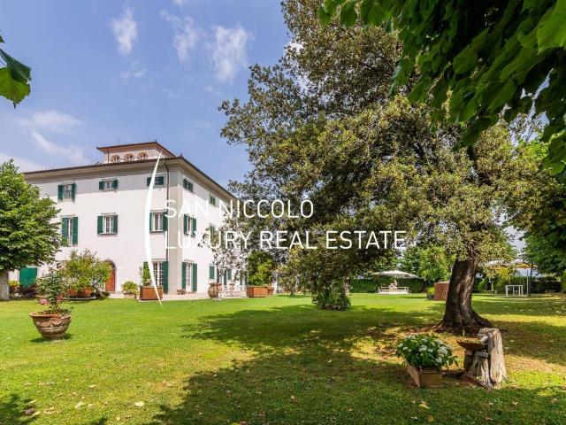 Villa Indipendente in vendita a Quarrata, Toscana