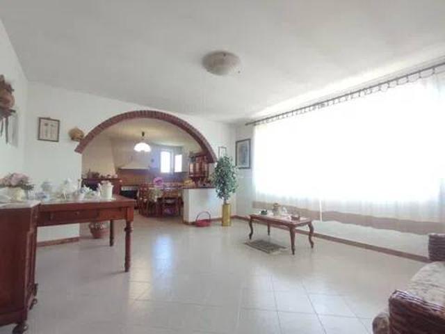 Villa Indipendente in vendita a Quarrata, Toscana