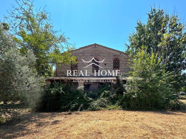 Villa Indipendente in vendita a Quarrata, Pistoia