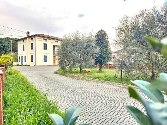 Villa Indipendente in vendita a Molin Nuovo, Quarrata