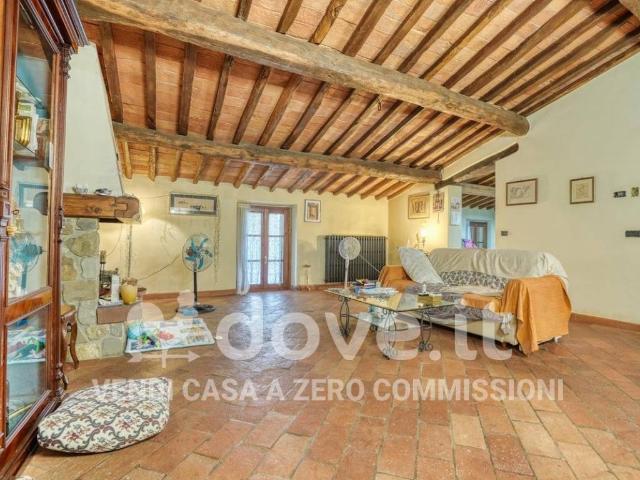 Villa Indipendente in vendita a Quarrata, Toscana