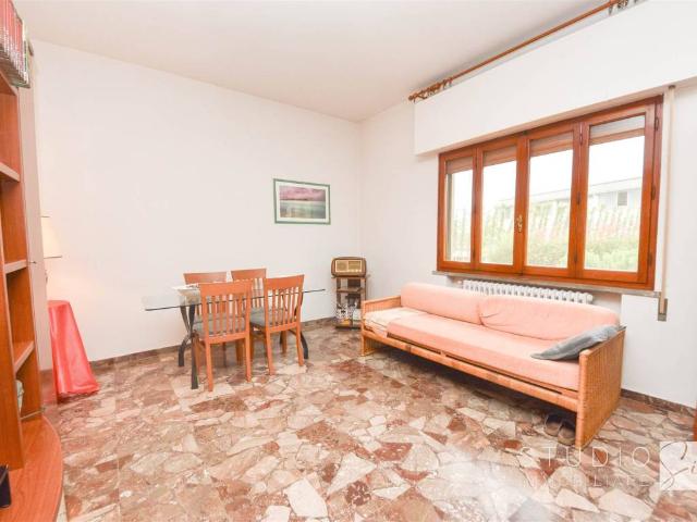 Villa Indipendente in vendita a Quarrata, Toscana