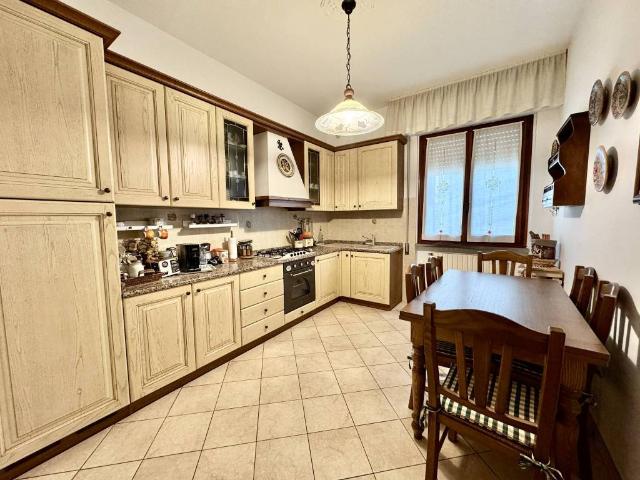 Villa Indipendente in vendita a Casini, Quarrata