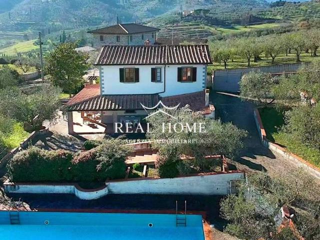 Villa Indipendente in vendita a Colle, Quarrata