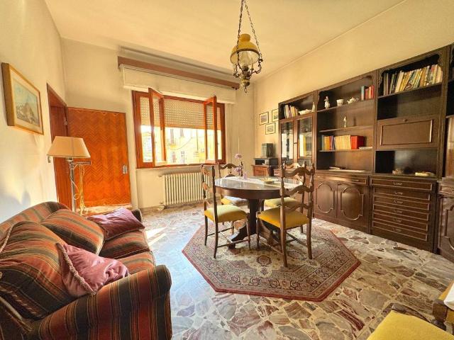 Villa Indipendente in vendita a Valenzatico, Quarrata