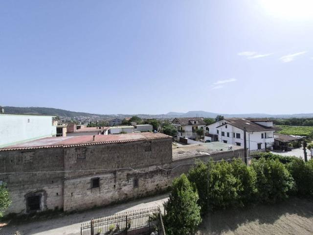 Villa Indipendente in vendita a Trefola, Quarto