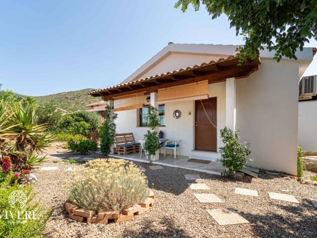 Villa Indipendente in vendita a Quartu Sant'elena, Sardigna/Sardegna