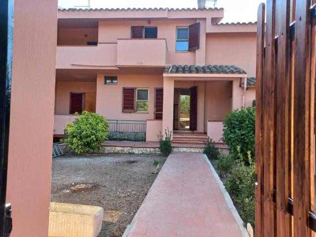 Villa Indipendente in vendita a Mràxini Arrùbiu/Margine Rosso, Quartu Sant'elena