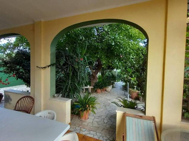 Villa Indipendente in vendita a Quartu Sant'elena, Sardigna/Sardegna