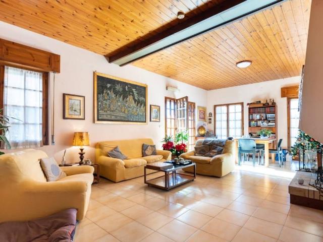 Villa Indipendente in vendita a Quartu Sant'elena, Sardigna/Sardegna