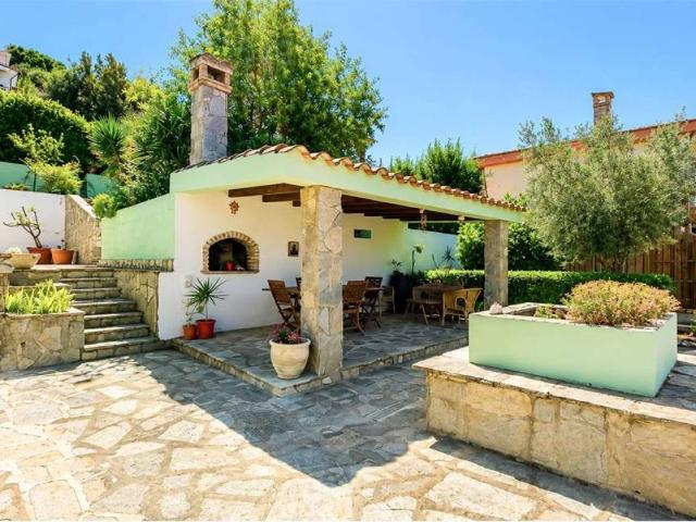 Villa Indipendente in vendita a Niu crobu, Quartu Sant'elena
