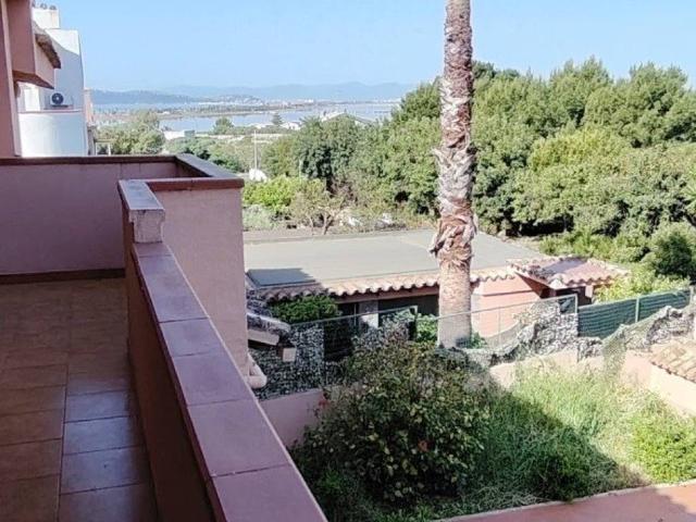 Villa Indipendente in vendita a Mràxini Arrùbiu/Margine Rosso, Quartu Sant'elena