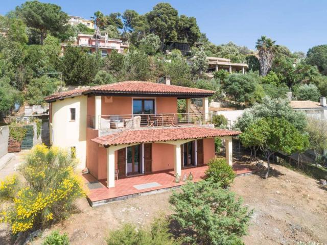 Villa Indipendente in vendita a Niu crobu, Quartu Sant'elena