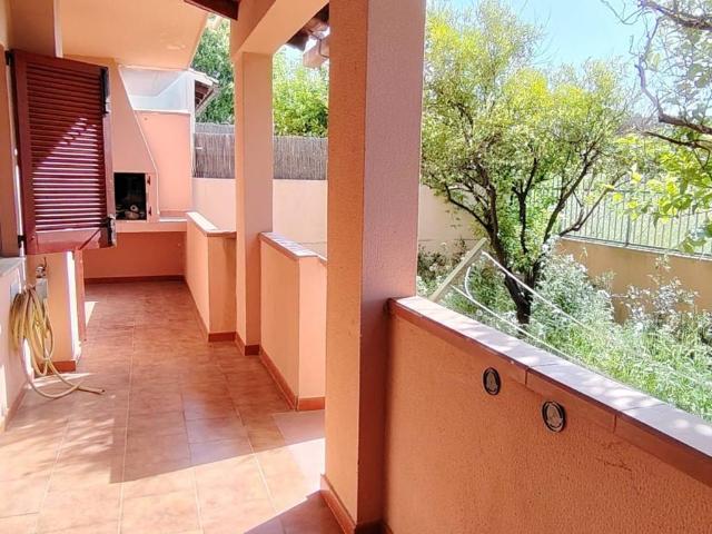 Villa Indipendente in vendita a Mràxini Arrùbiu/Margine Rosso, Quartu Sant'elena
