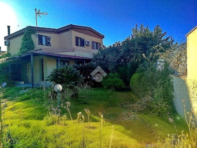 Villa Indipendente in vendita a Is Pardinas, Quartu Sant'elena