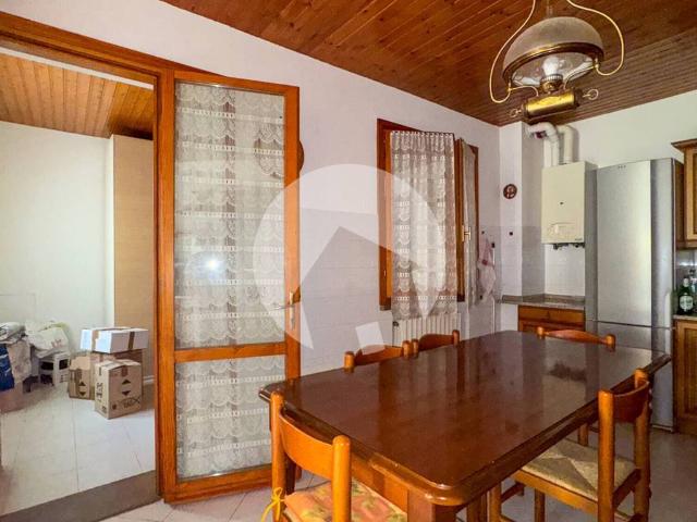 Villa Indipendente in vendita a Colline Matildiche, Re