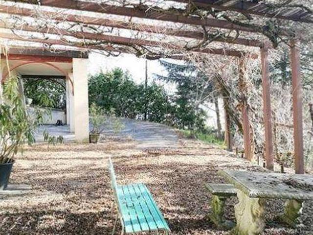 Villa Indipendente in vendita a Colline Matildiche, Re