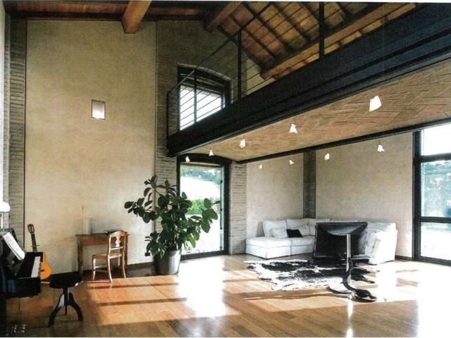 Villa Indipendente in vendita a Colline Matildiche, Re