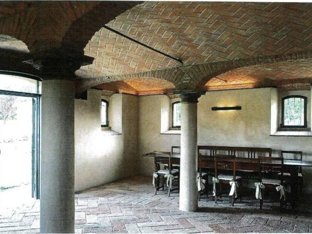 Villa Indipendente in vendita a Colline Matildiche, Re