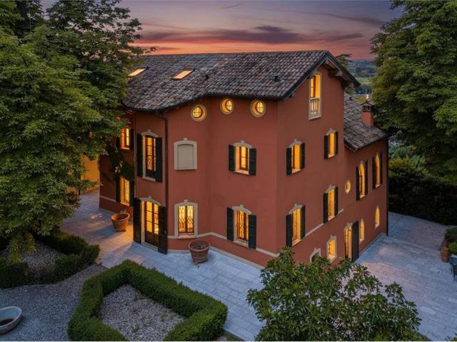 Villa Indipendente in vendita a Colline Matildiche, Re