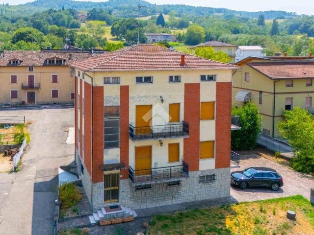 Villa Indipendente in vendita a Colline Matildiche, Re