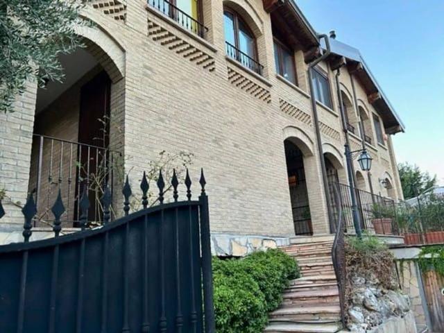 Villa Indipendente in vendita a Colline Matildiche, Re