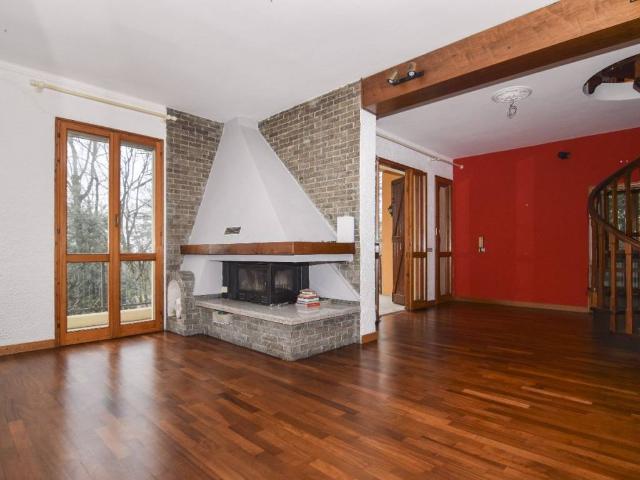 Villa Indipendente in vendita a Colline Matildiche, Re
