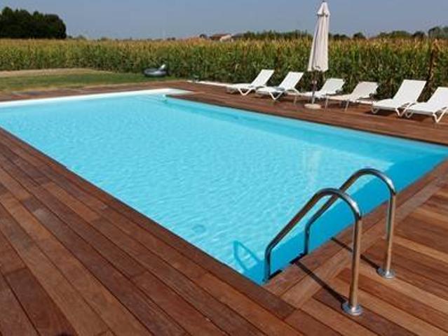 Villa Indipendente in vendita a Colline Matildiche, Re