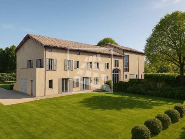 Villa Indipendente in vendita a Colline Matildiche, Re