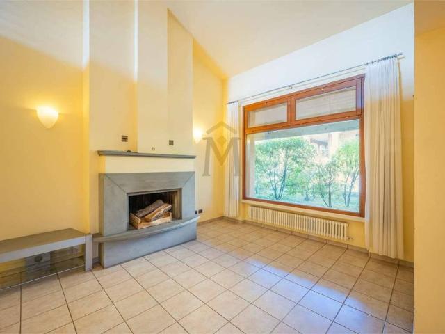 Villa Indipendente in vendita a Colline Matildiche, Re