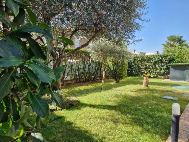 Villa Indipendente in vendita a Quinto Vicentino, Veneto