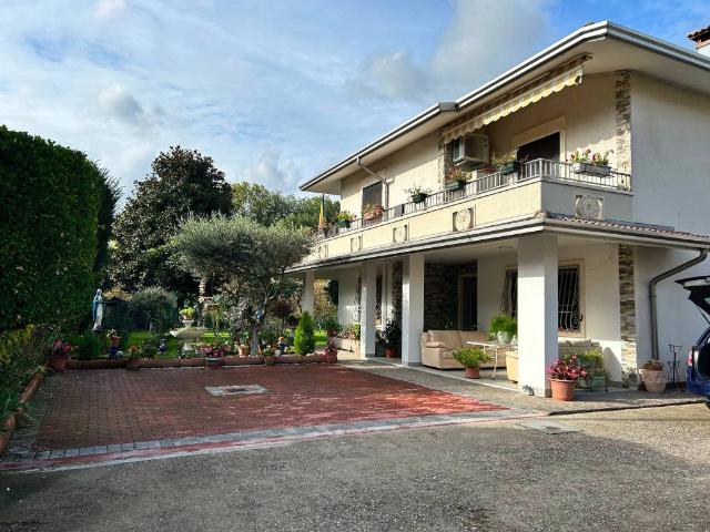Villa Indipendente in vendita a Quinto Vicentino, Veneto