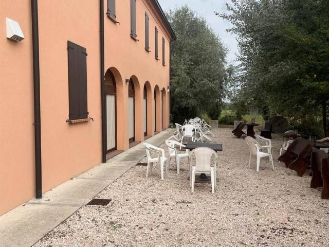 Villa Indipendente in vendita a Quistello, Lombardia