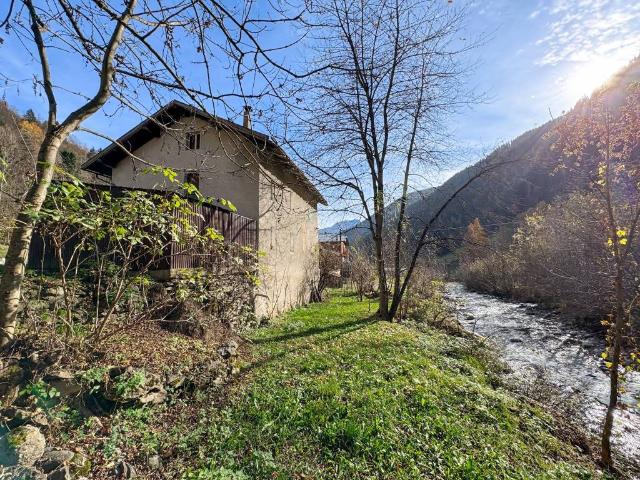 Villa Indipendente in vendita a Comunità della Valle di Sole, Rabbi