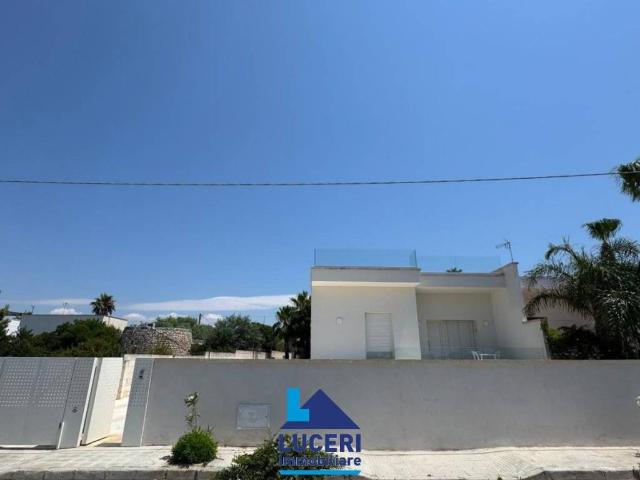 Villa Indipendente in vendita a Puglia, Lecce