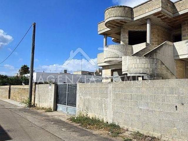 Villa Indipendente in vendita a Puglia, Lecce