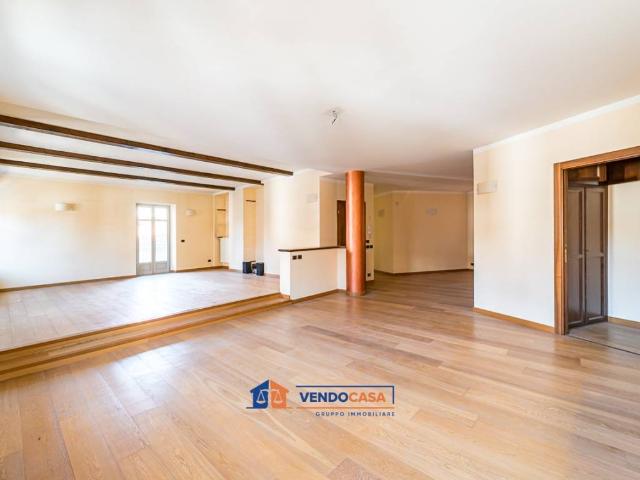 Villa Indipendente in vendita a Piemonte, Cuneo