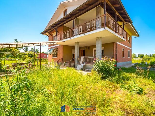 Villa Indipendente in vendita a Tagliata, Piemonte