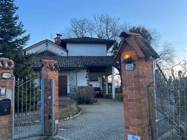 Villa Indipendente in vendita a Piemonte, Cuneo