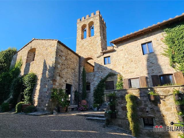 Villa Indipendente in vendita a Radda In Chianti, Toscana