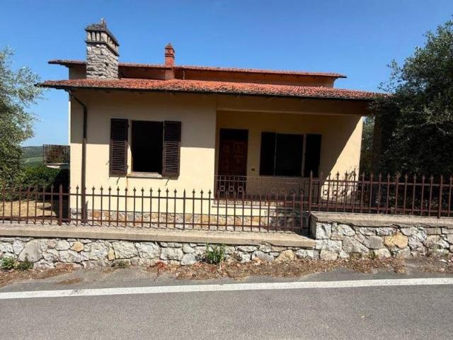 Villa Indipendente in vendita a Radda In Chianti, Toscana