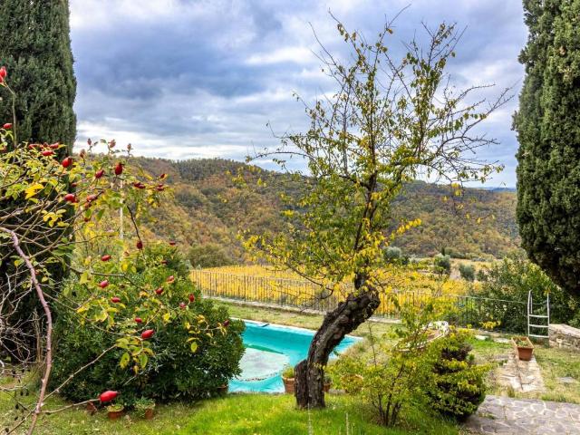Villa Indipendente in vendita a Radda In Chianti, Toscana